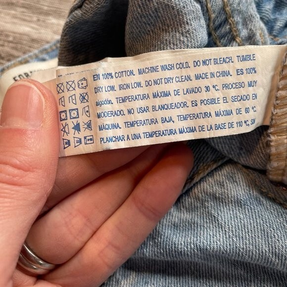 Forever 21 Distressed Cuffed Denim Jean Shorts Light Blue 27 Hi Rise High Waist - Picture 6 of 9